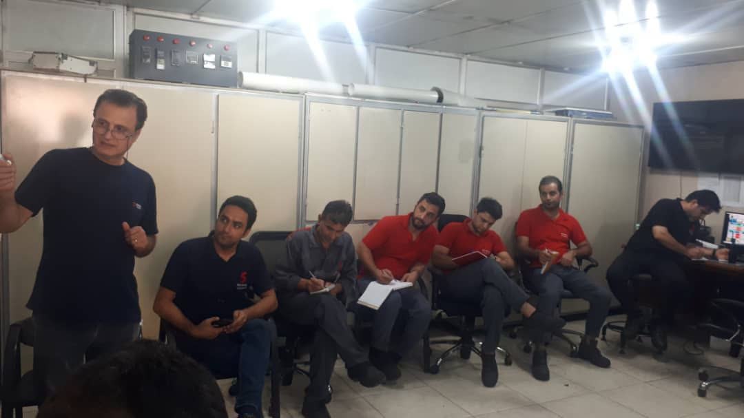 برگزاری دوره برق صنعتی در قالب مشارکت نوع دوم برای شاغلین بنگاه اقتصادی 