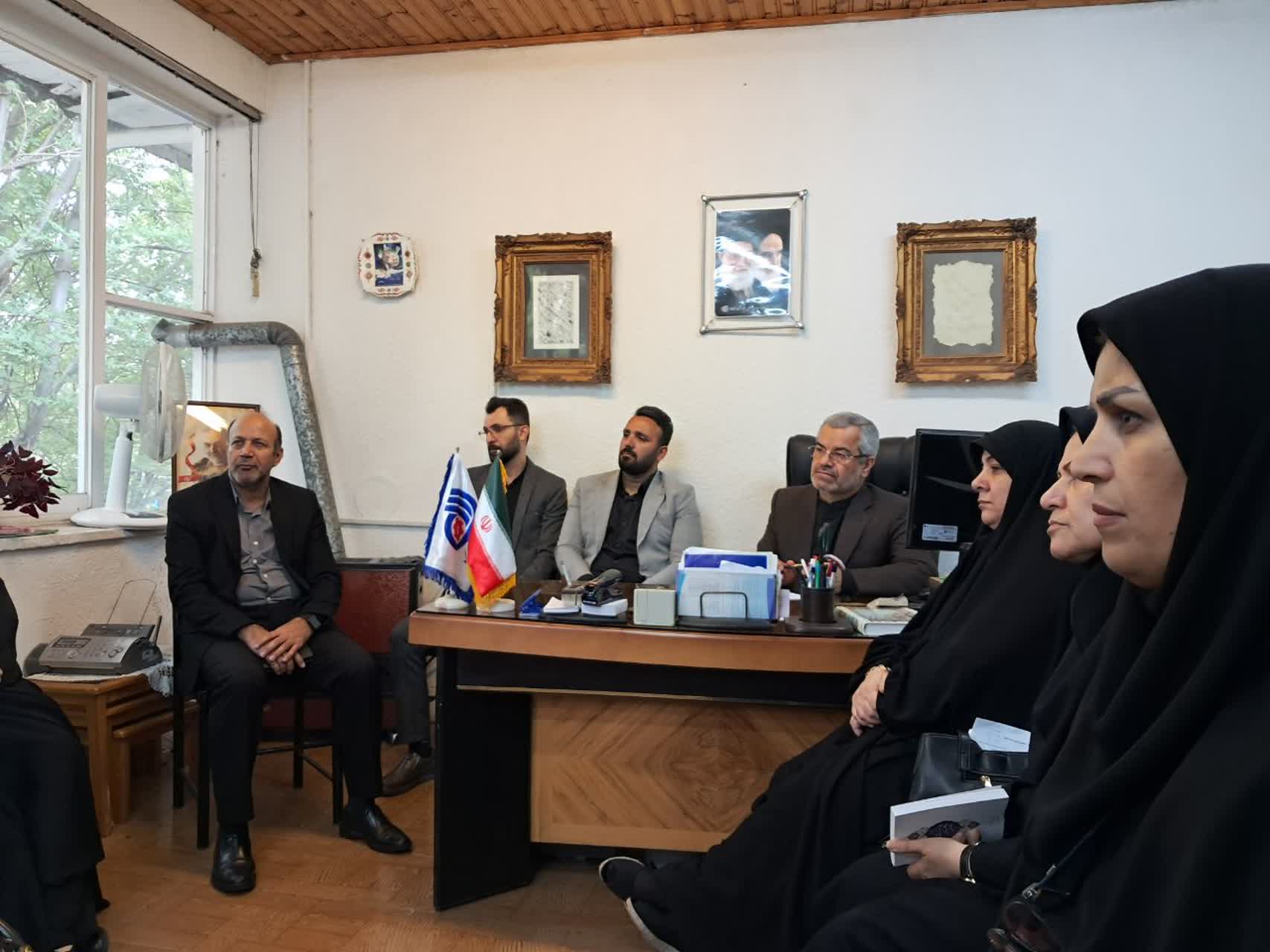 بازدید دکتر احمدی نماینده محترم رشت 