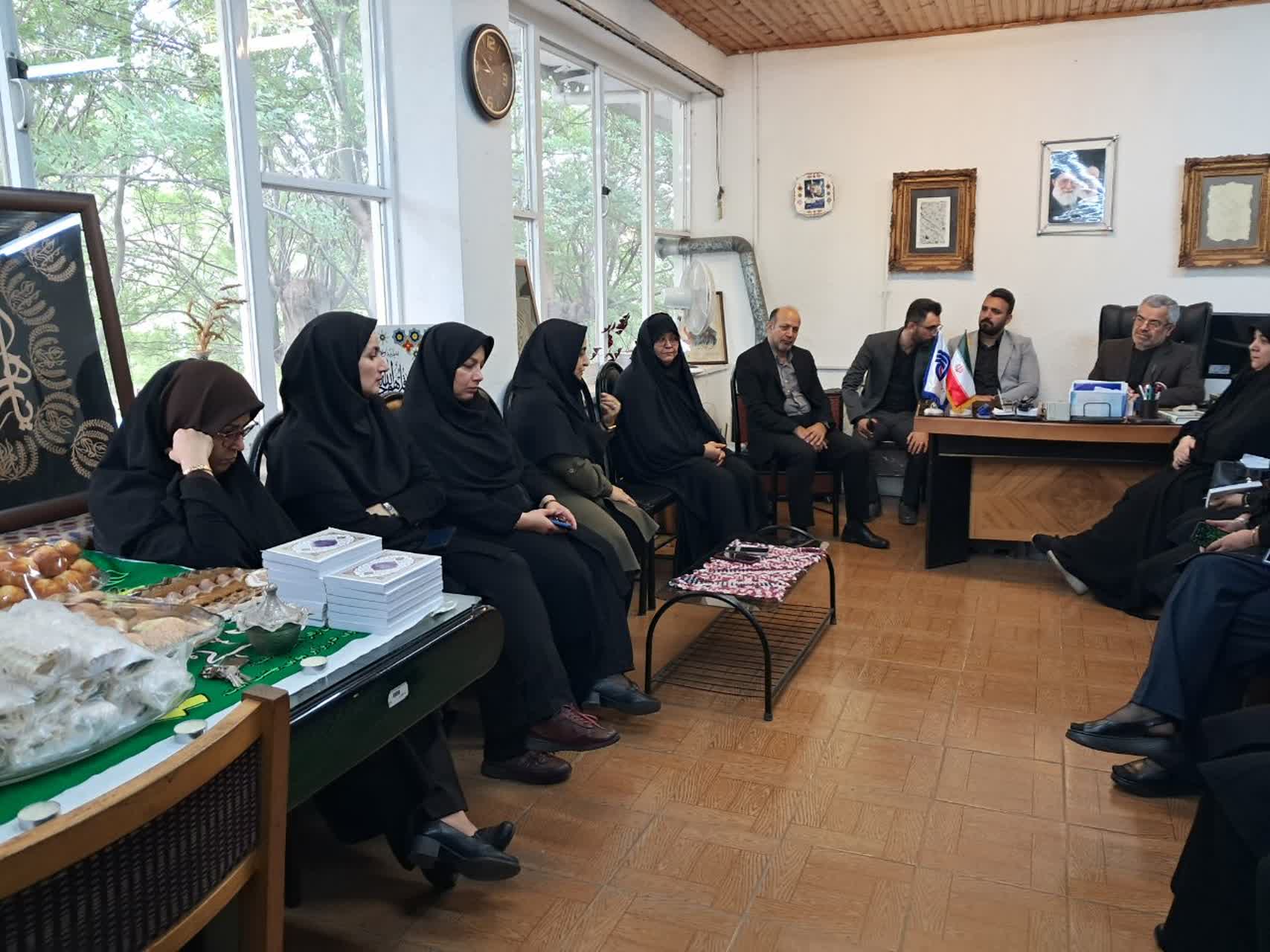 بازدید دکتر احمدی نماینده محترم رشت 