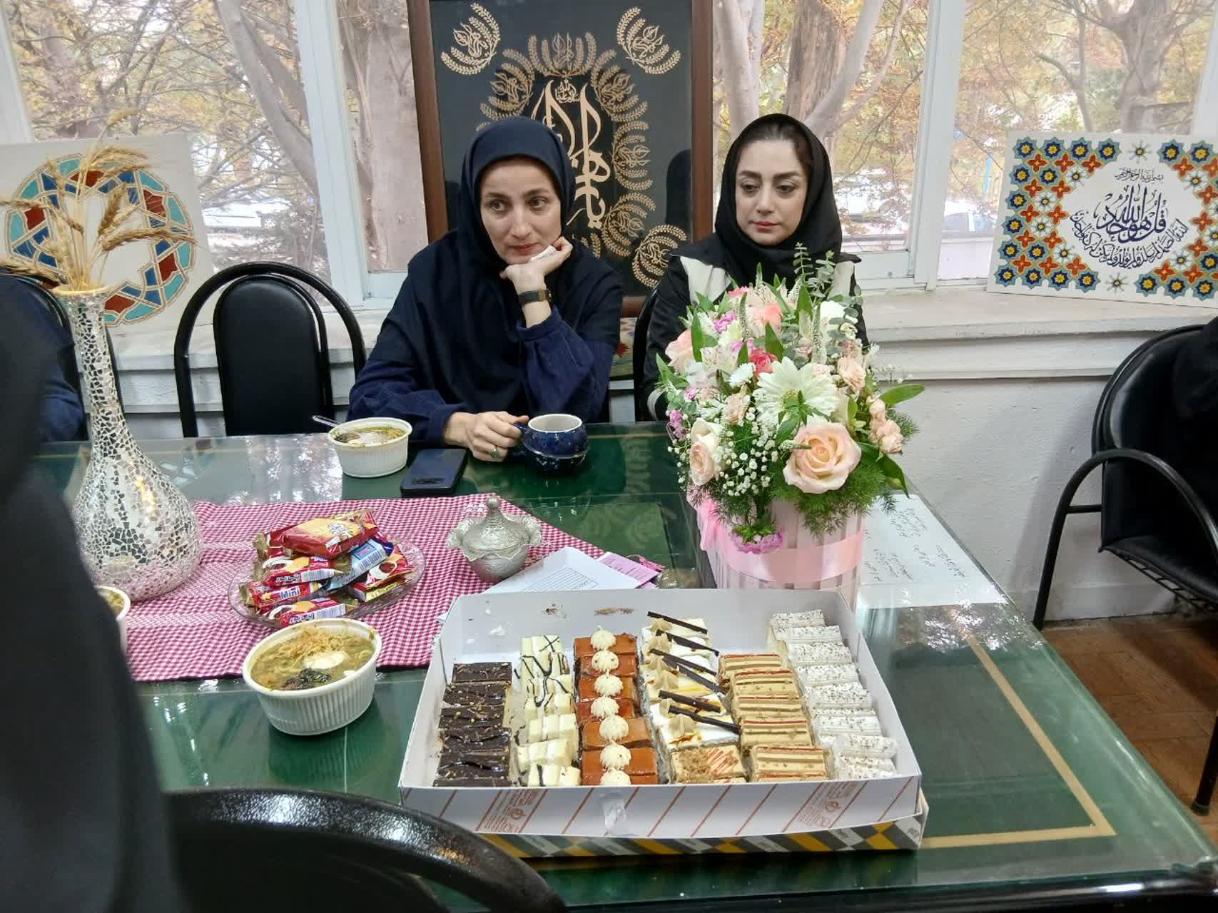 برنامه های اجراشده در مرکز خواهران بمناسبت روز مادر 