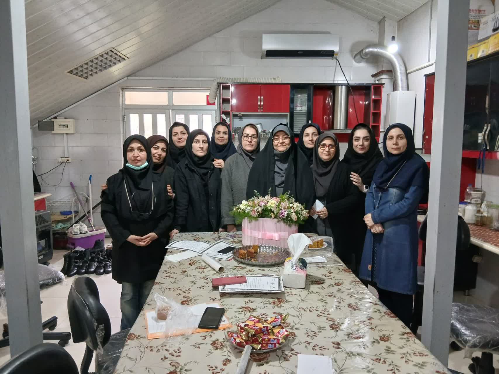 برنامه های اجراشده در مرکز خواهران بمناسبت روز مادر 